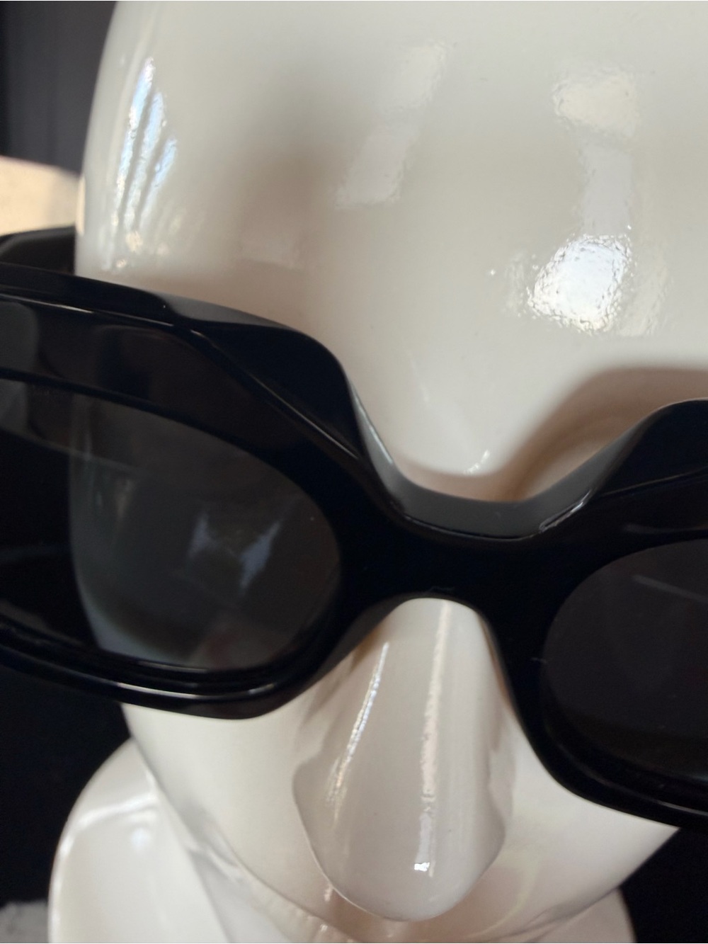 Prada Glossy Black Geometric Oversized Sunglasses - Picture 5 of 9